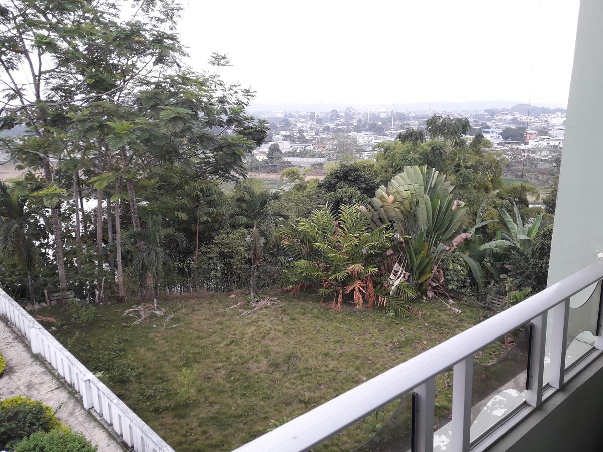 Hotel Ecologico Riverside Quevedo エクステリア 写真
